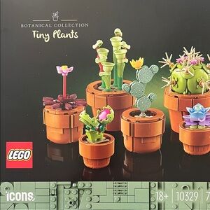 LEGO Icons Botanical Tiny Plants Set - Green and Brown